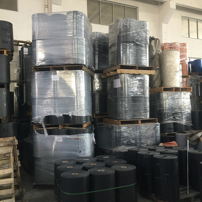 برج التبريد PVC ذو التدفق العكسي يملأ صفائح بلاستيكية سميكة من PVC غير اللامع 0.3 مم